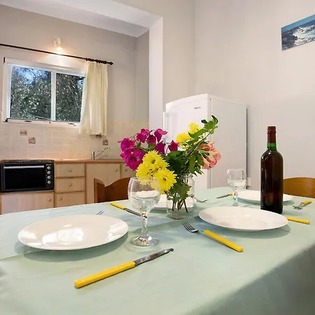 Apartament Dolphin 4 *